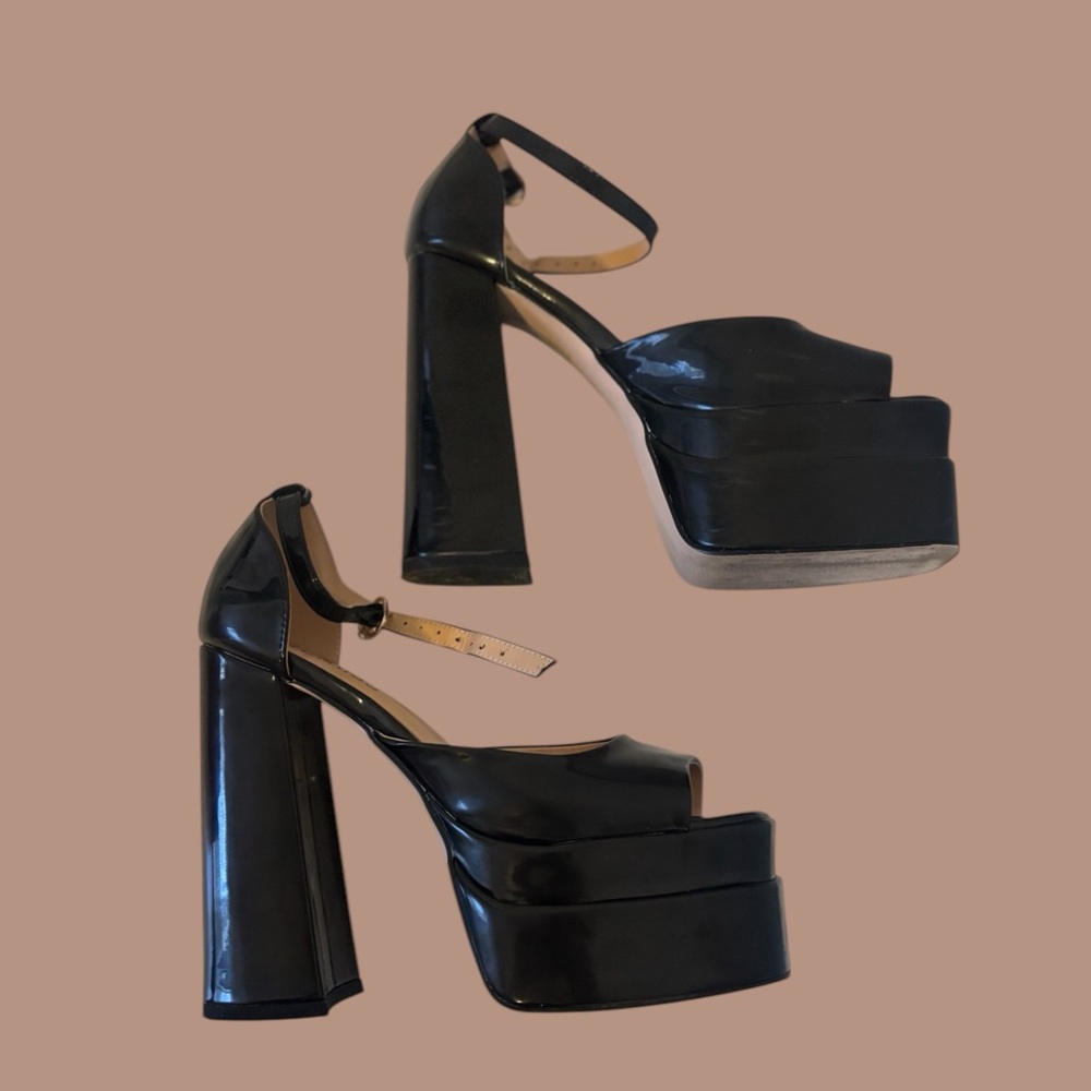 Chunky Black Heels - Size 8
